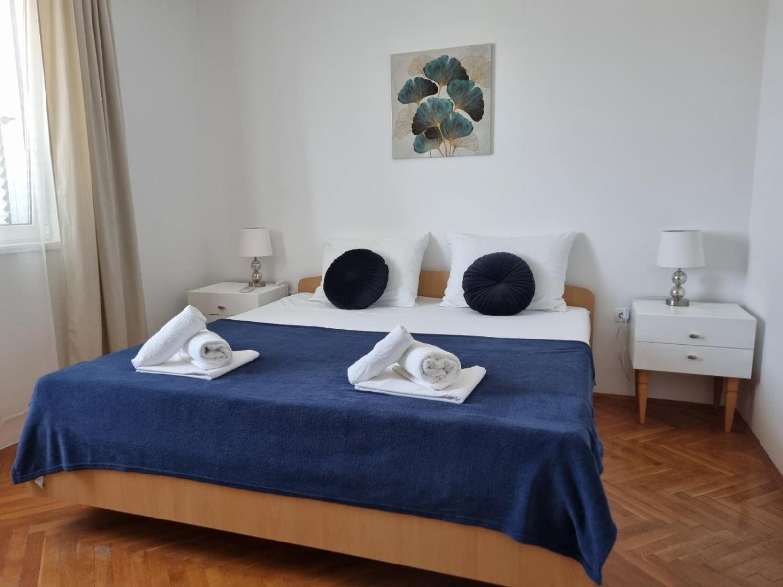 Apartment Nika Banjol Luaran gambar